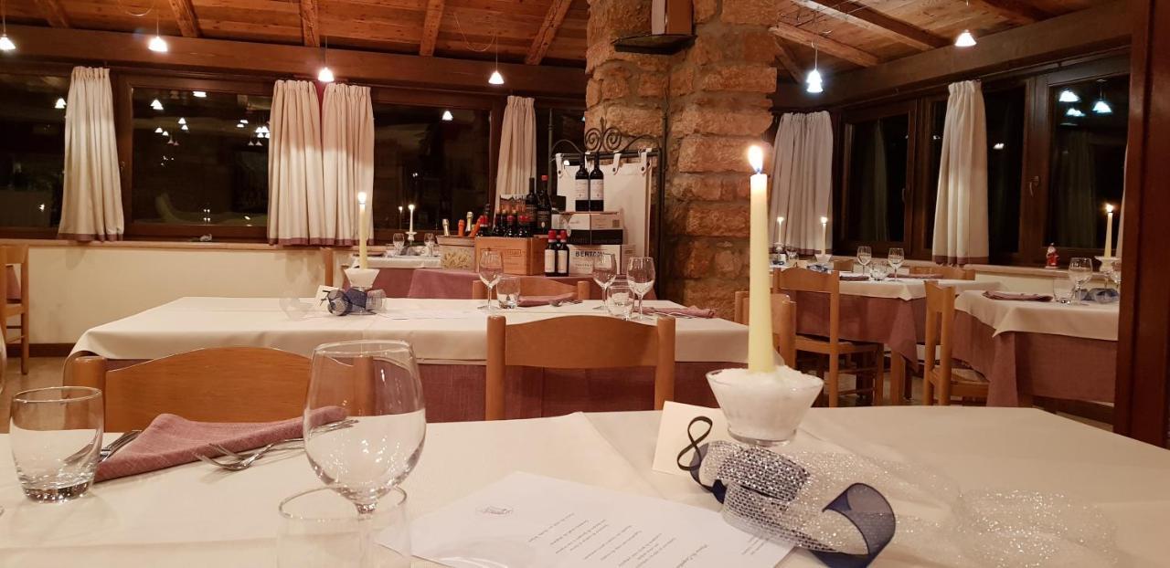 Albergo Ristorante Leso Bosco Chiesanuova Kültér fotó