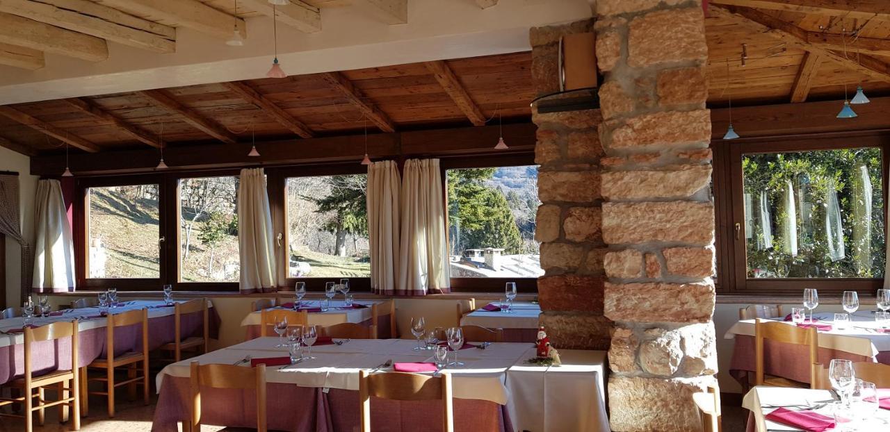 Albergo Ristorante Leso Bosco Chiesanuova Kültér fotó